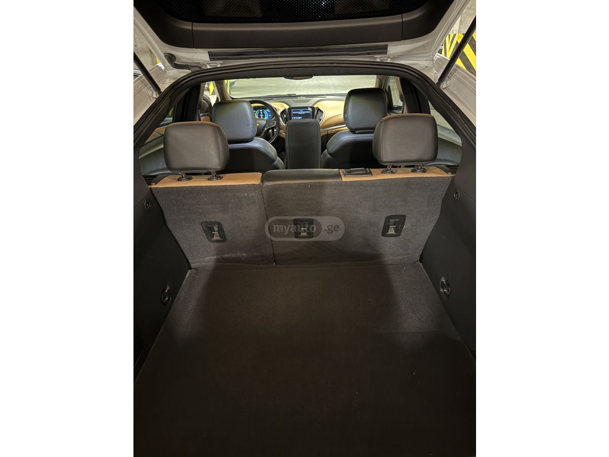 Chevrolet Volt - фото 14