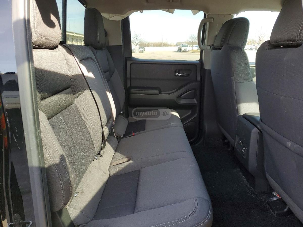 Nissan Frontier 2025 — миниатюра 10