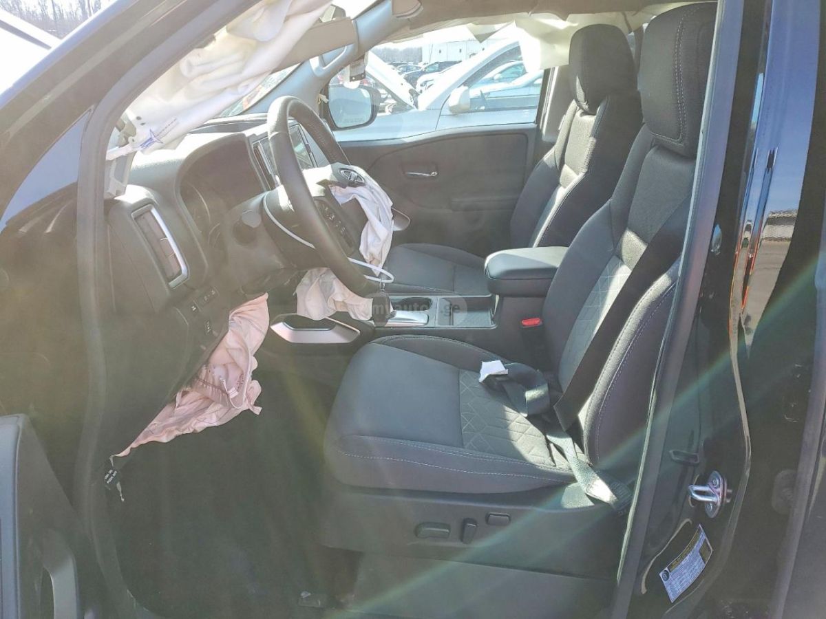 Nissan Frontier 2025 — миниатюра 7