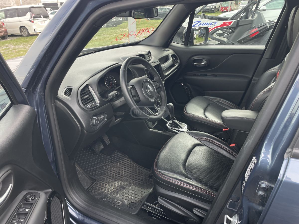 Jeep Renegade - фото 6