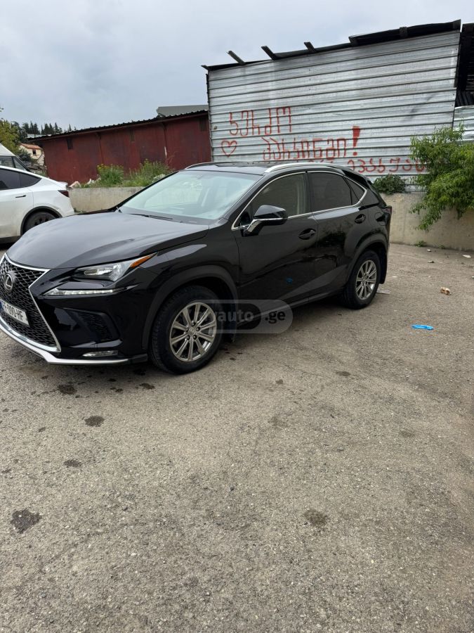 Lexus NX 200 - фото 7