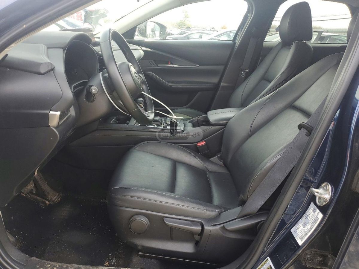 Mazda CX-30 - фото 7