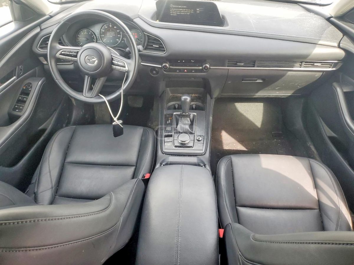 Mazda CX-30 - фото 8