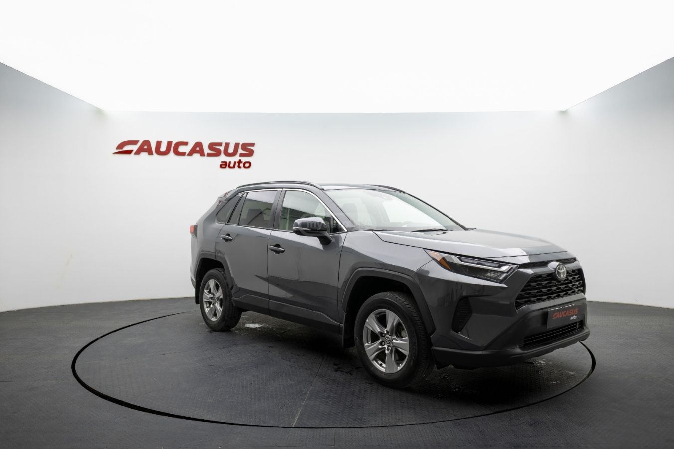 Toyota RAV 4 - фото 2
