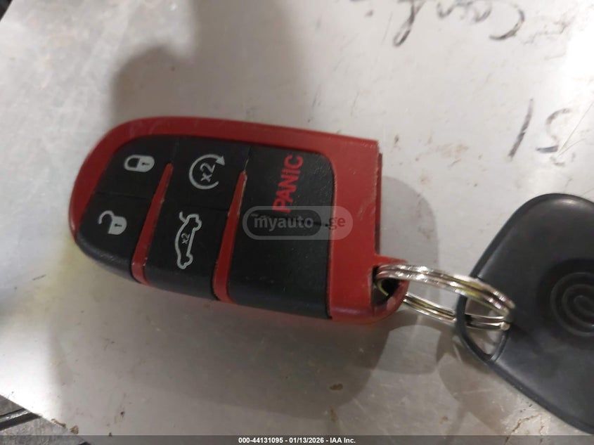 Dodge Charger 2021 — миниатюра 11