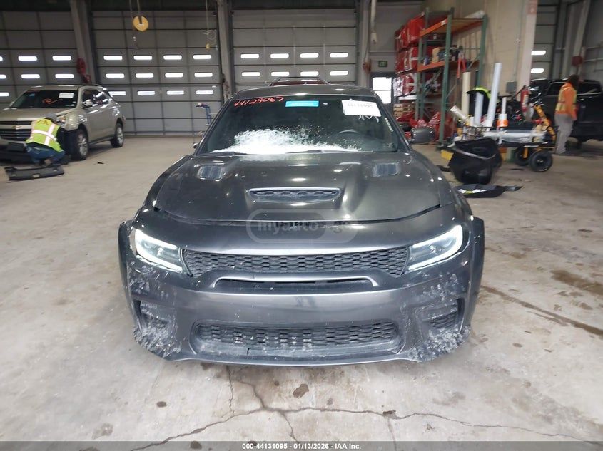 Dodge Charger 2021 — миниатюра 13