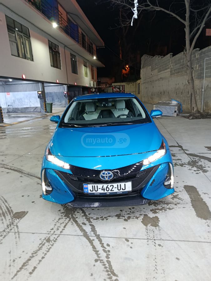 Toyota Prius Prime - фото 4