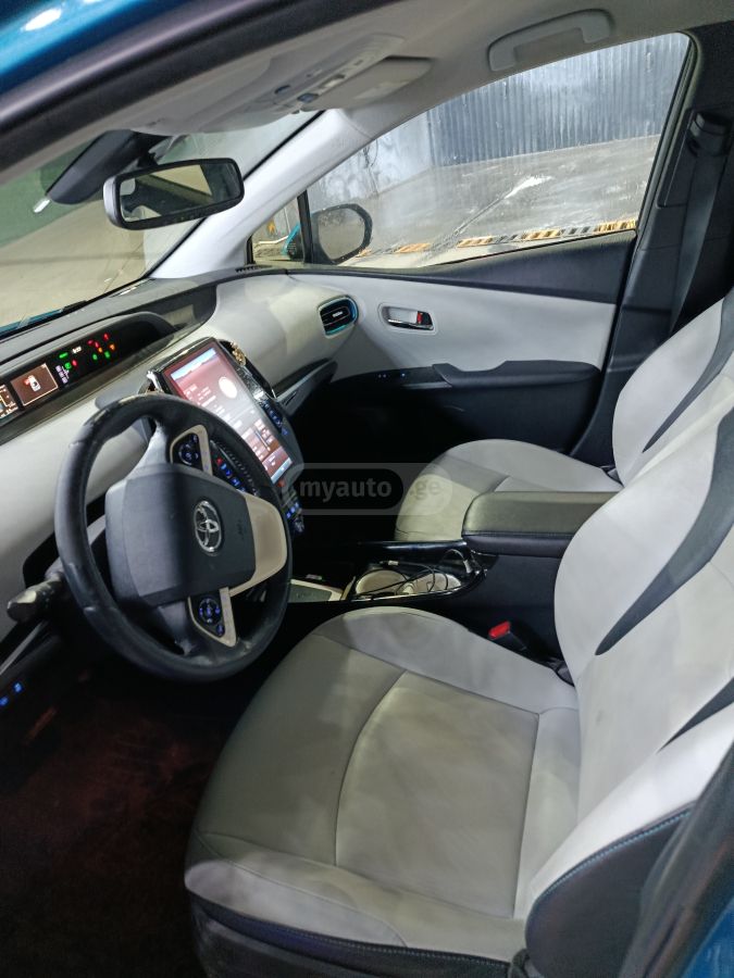 Toyota Prius Prime - фото 6