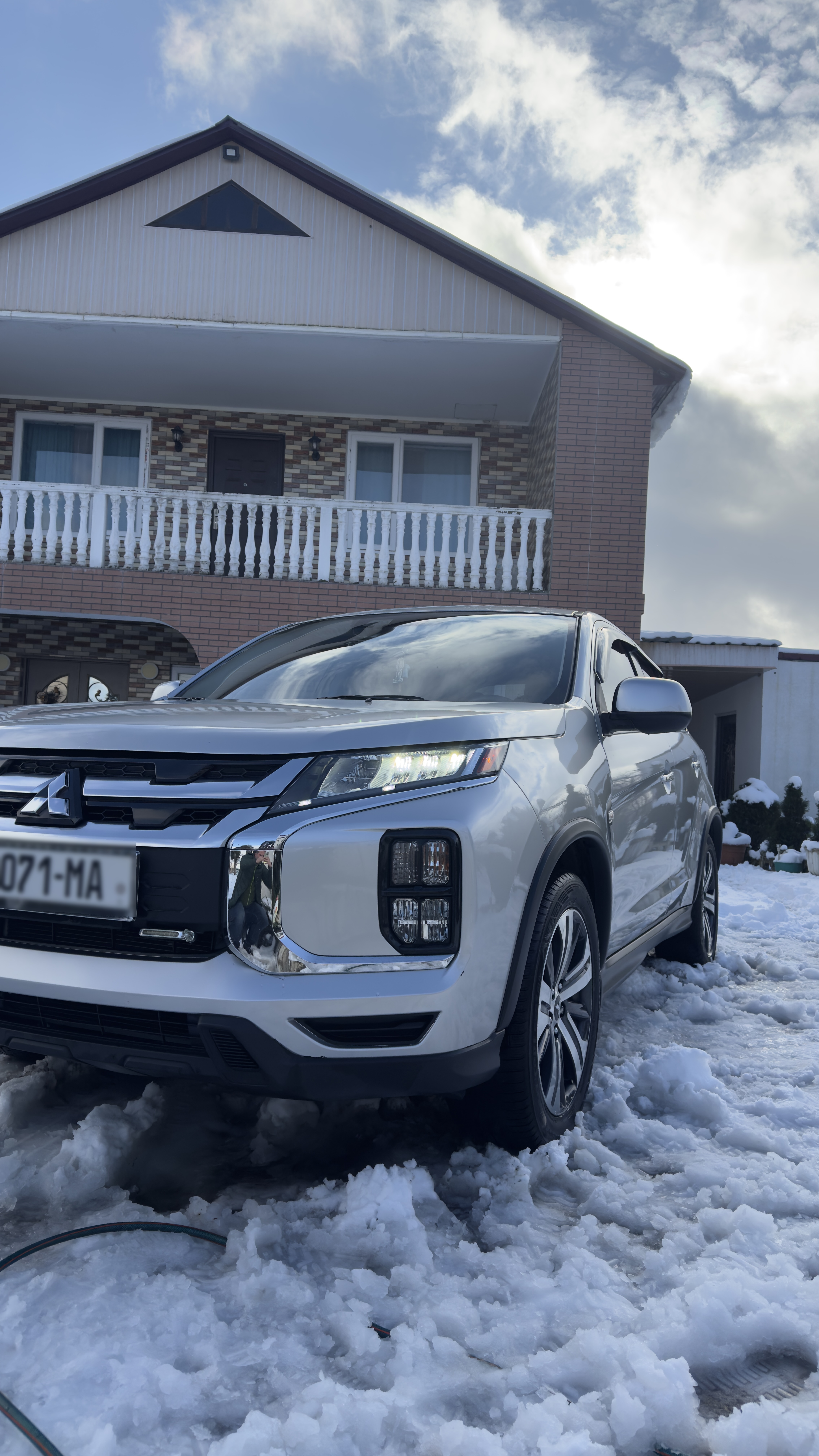 Mitsubishi Outlander Sport - фото 2