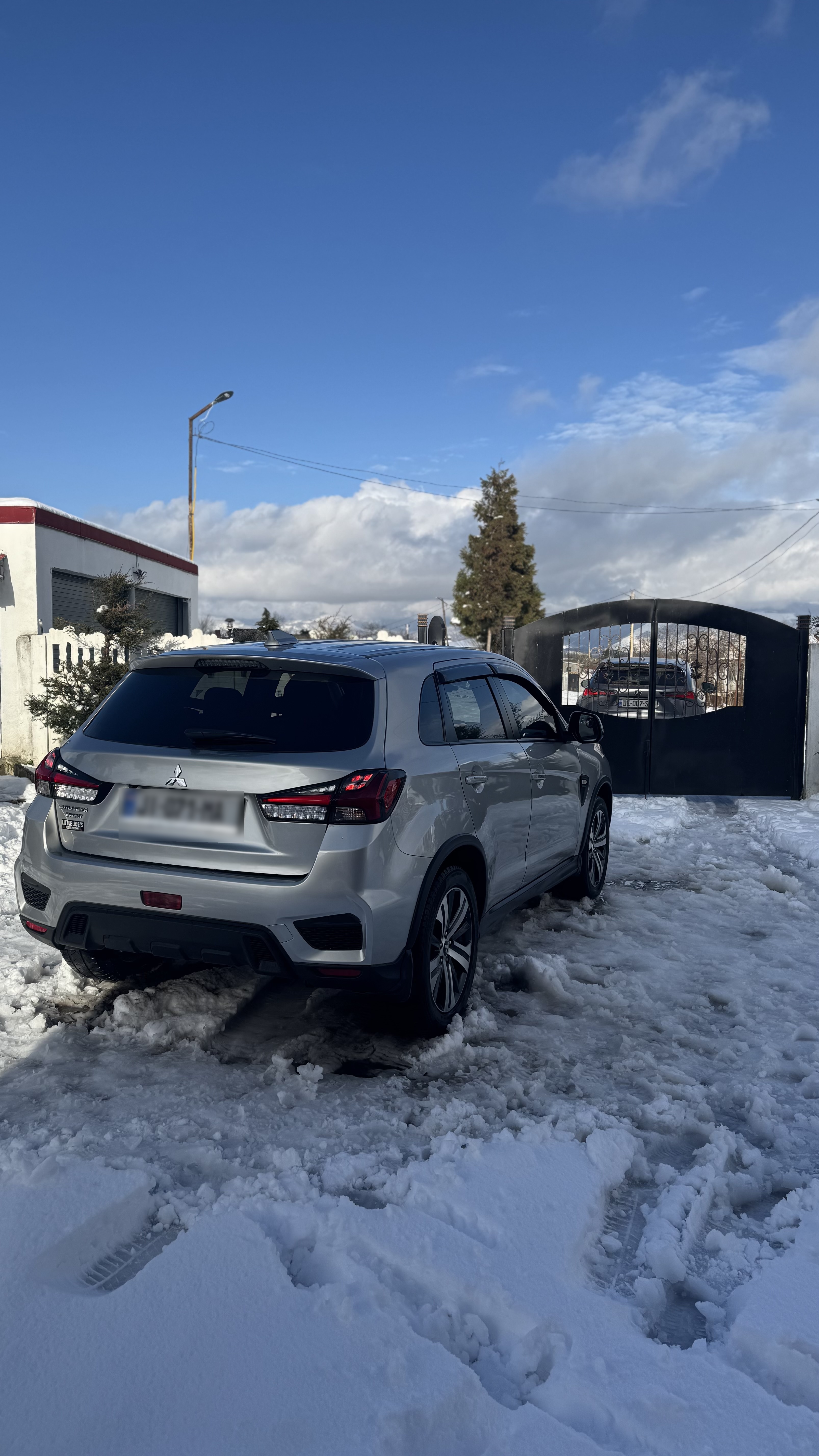 Mitsubishi Outlander Sport - фото 4