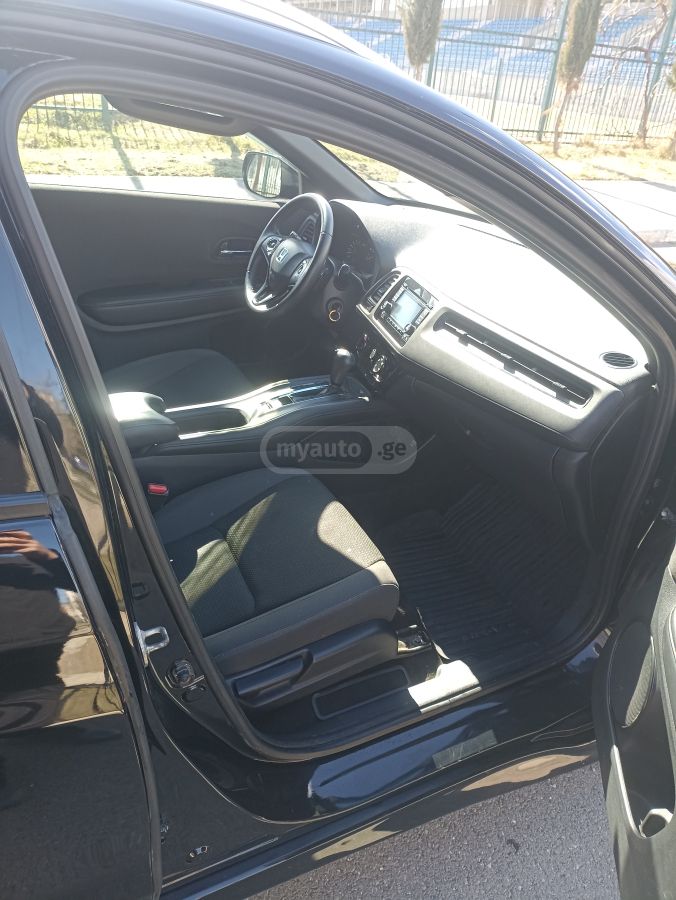 Honda HR-V - фото 5