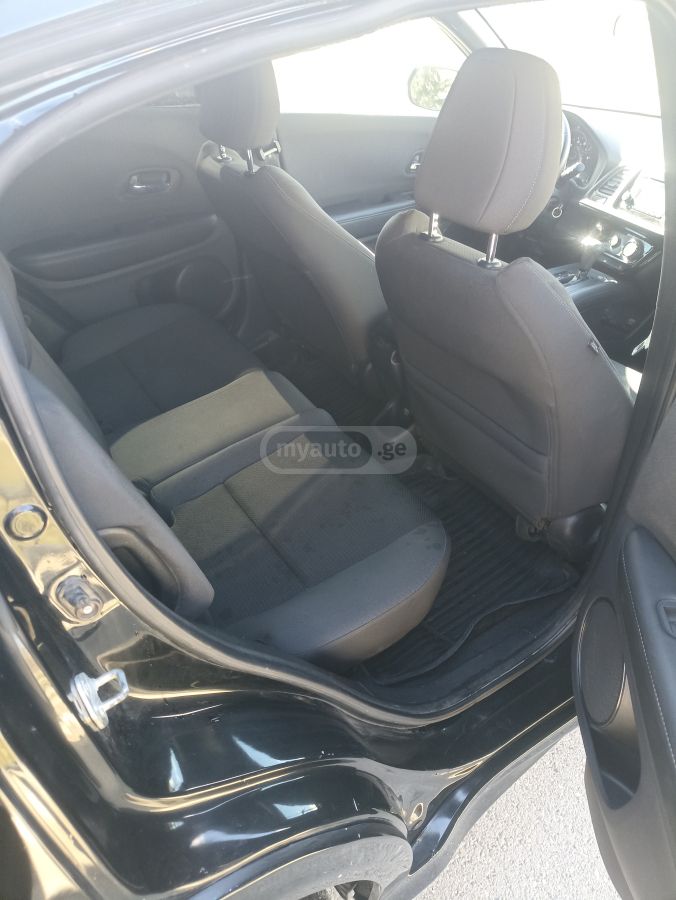 Honda HR-V - фото 6