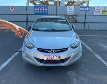 HyundaiElantra