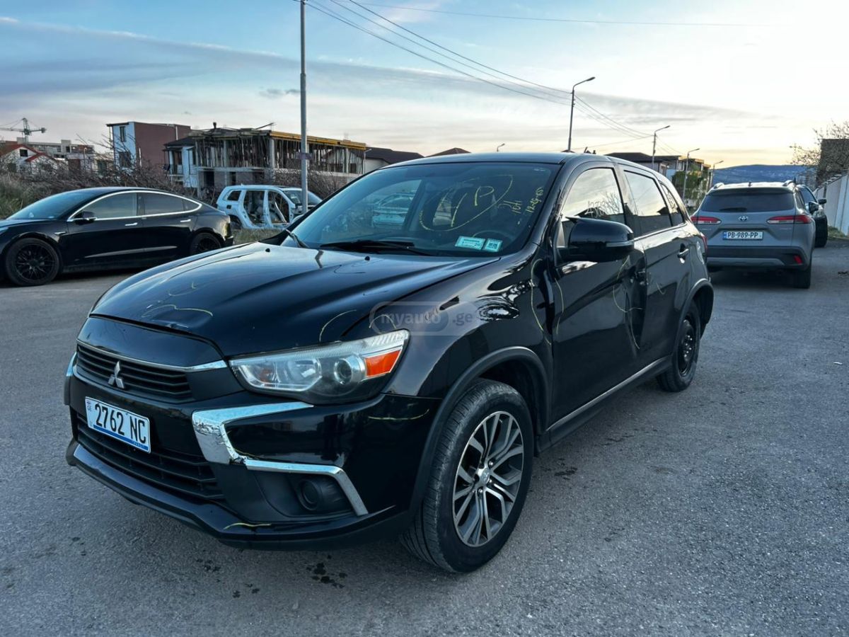 Mitsubishi Outlander Sport - фото 2