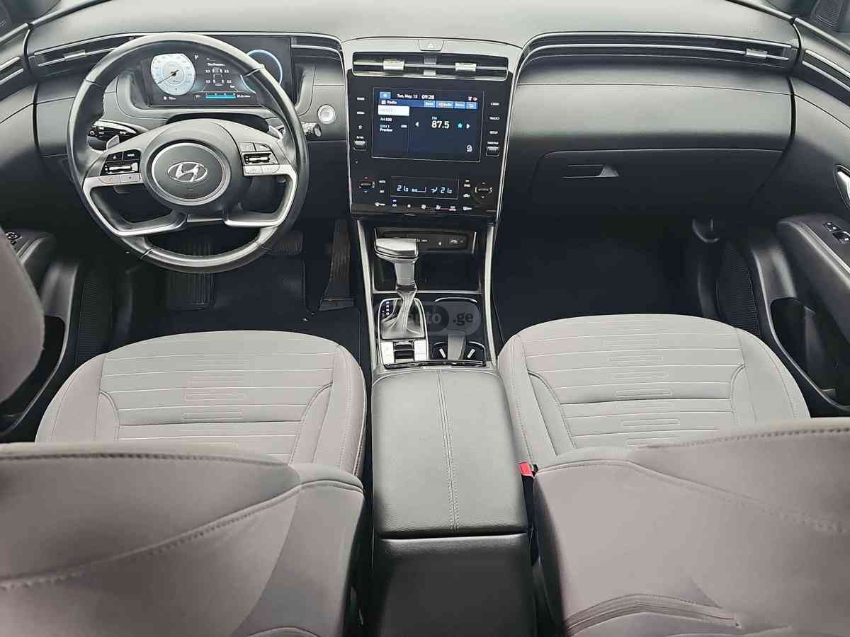 Hyundai Hyundai SantaFE — миниатюра 8