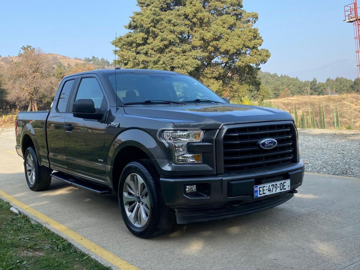 Ford F150 - фото 2