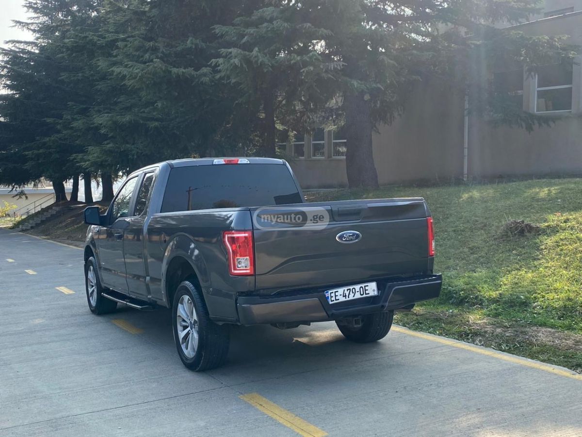 Ford F150 - фото 6