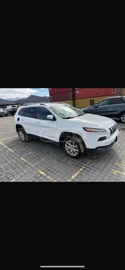 Jeep Cherokee - фото 1