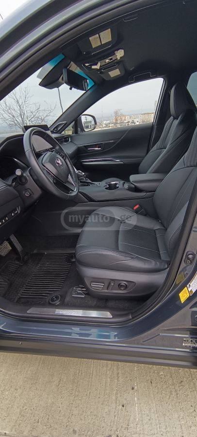 Toyota LIMITED — миниатюра 8