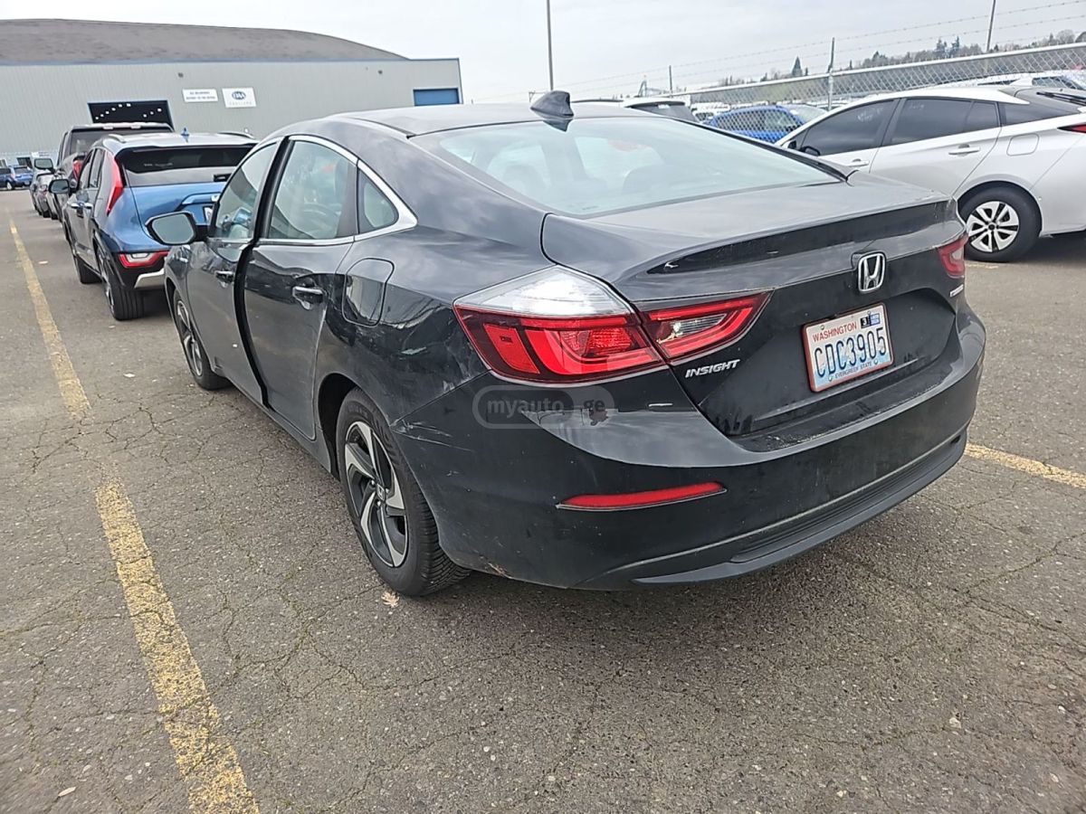 Honda Insight - фото 3