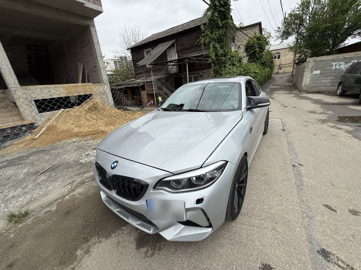 BMW 230i - фото 2