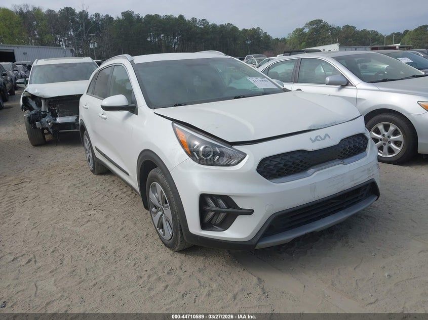 Kia Niro - фото 1