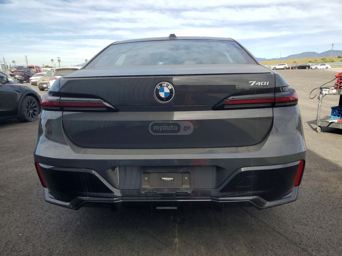 BMW 740 2023 — миниатюра 6