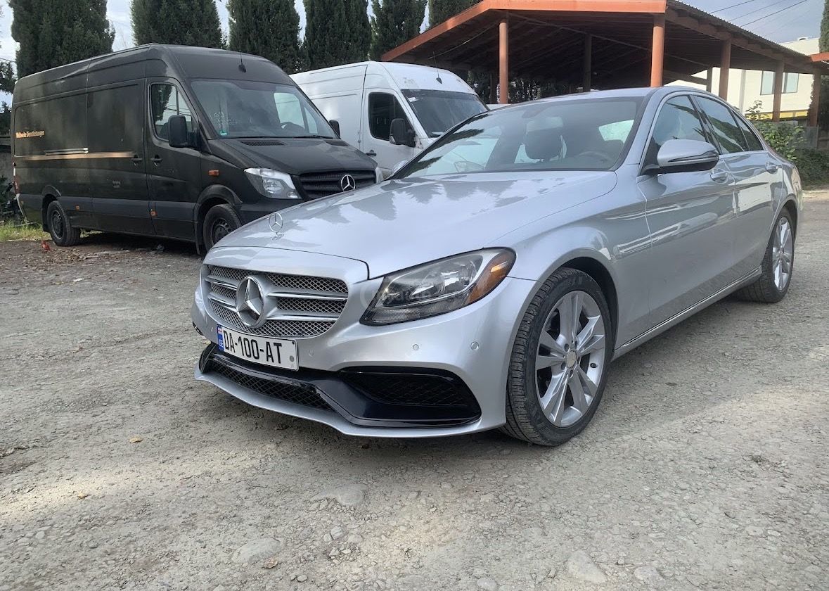 Mercedes-Benz C 300 - фото 2