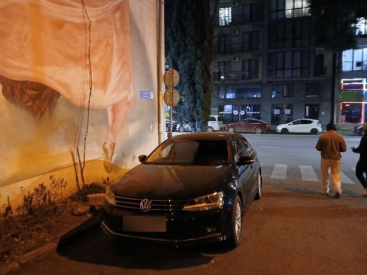 Volkswagen Jetta - фото 2