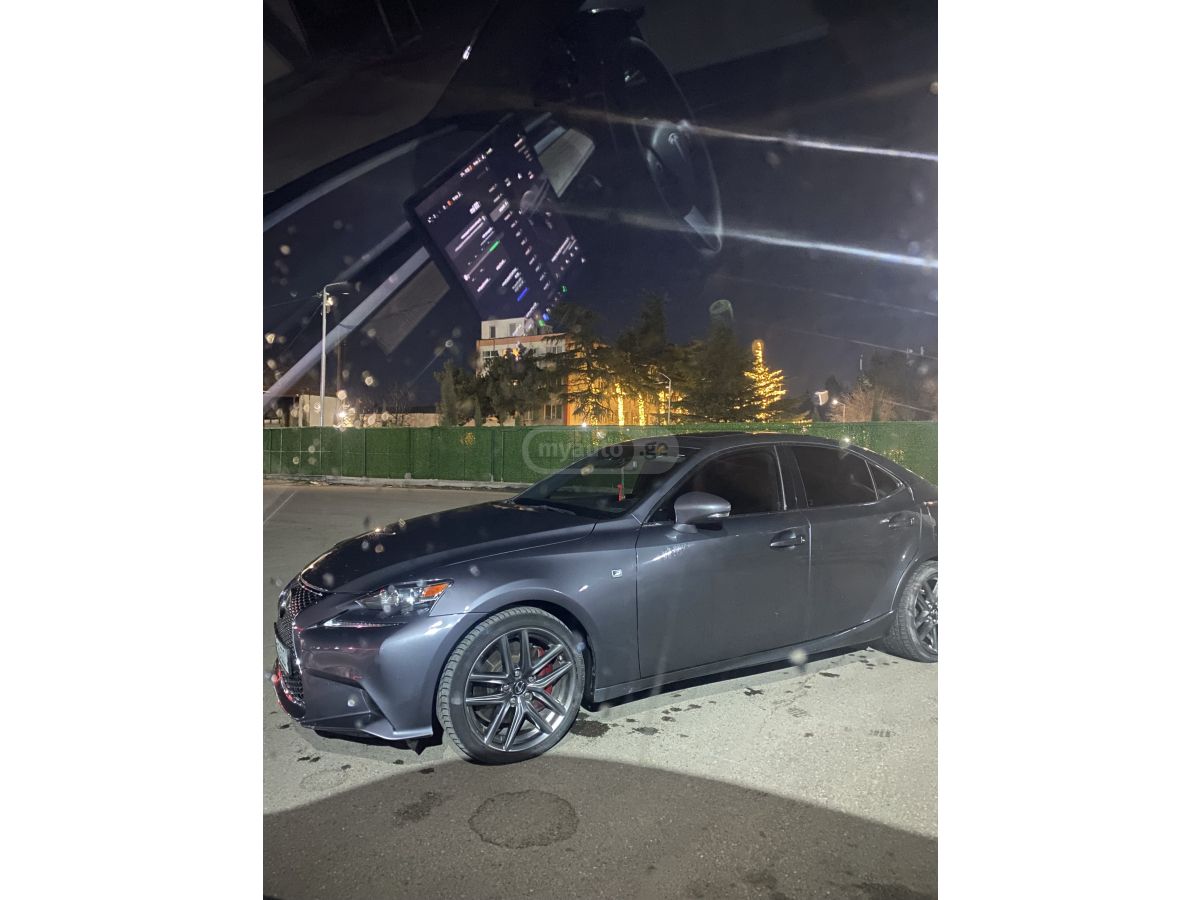 Lexus IS 350 - фото 11