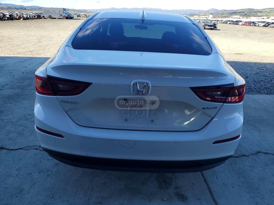 Honda Insight - фото 7