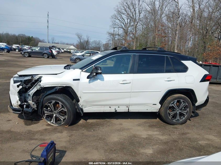 Toyota RAV 4 - фото 14