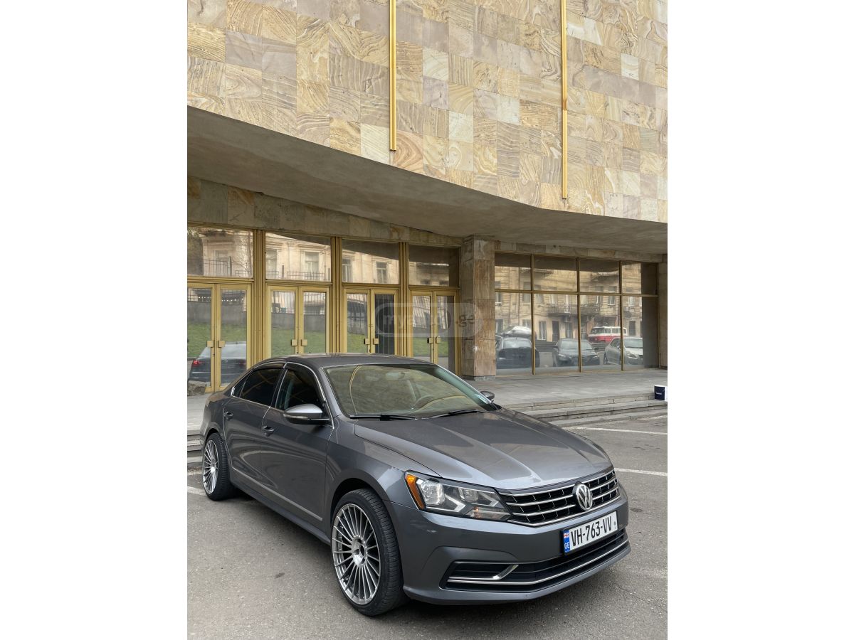 Volkswagen Passat - фото 3