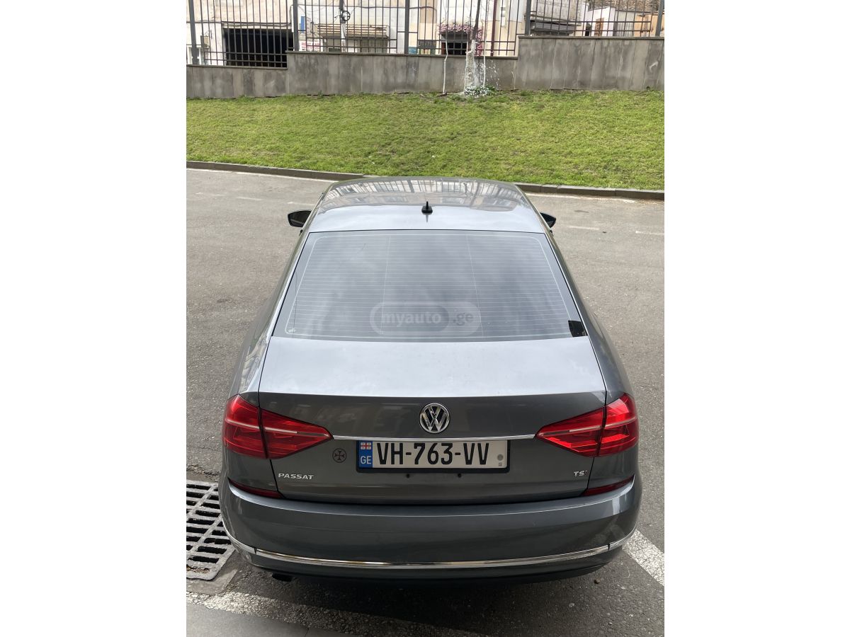 Volkswagen Passat - фото 7