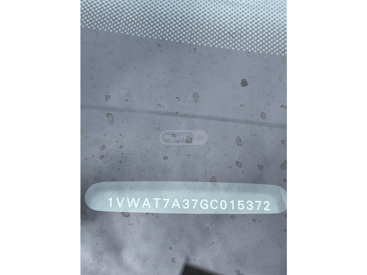 Volkswagen Passat - фото 9