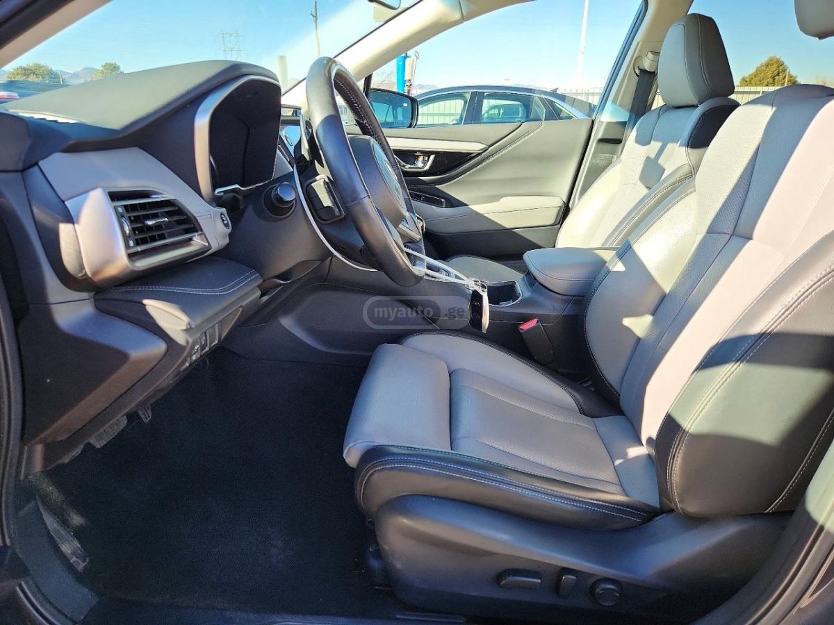 Subaru Outback - фото 7
