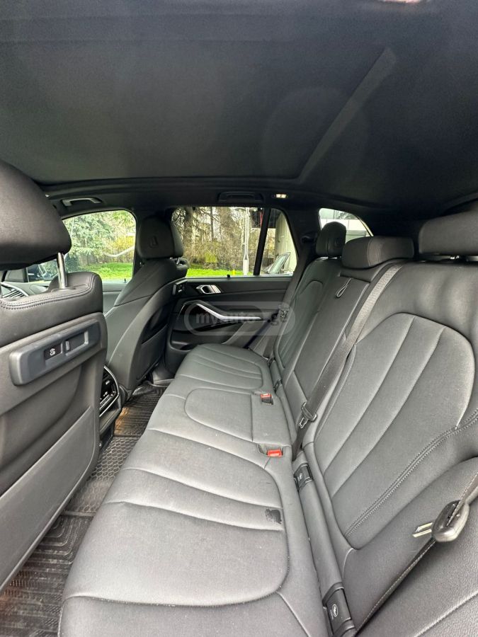 BMW X5 - фото 11