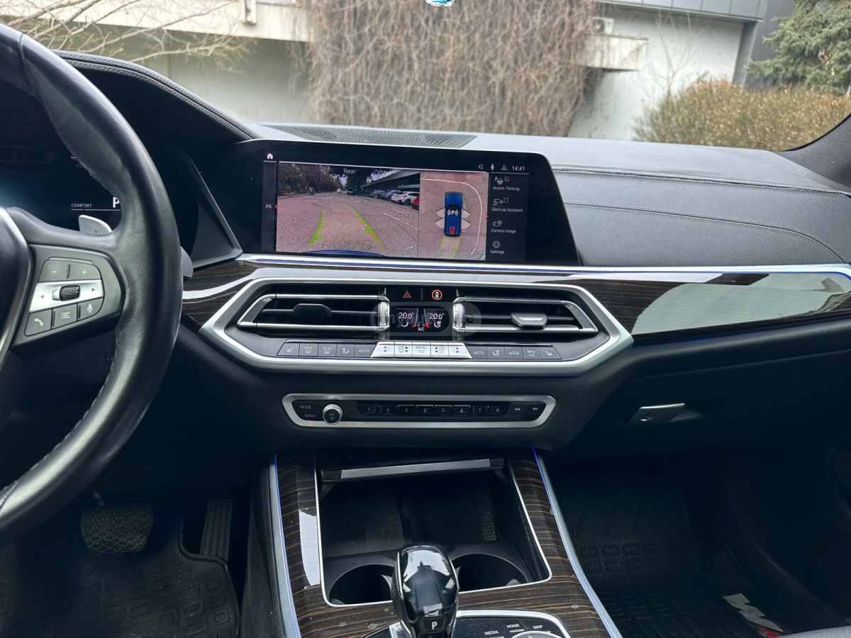 BMW X5 - фото 12