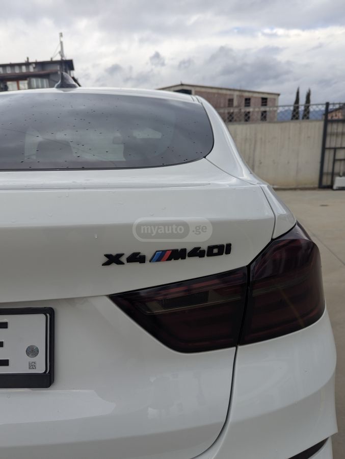 BMW X4 - фото 4