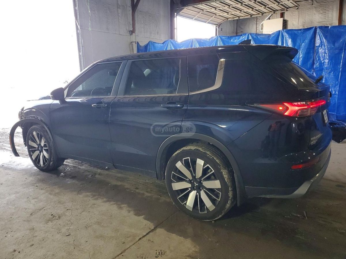 Mitsubishi Outlander 2025 — миниатюра 2