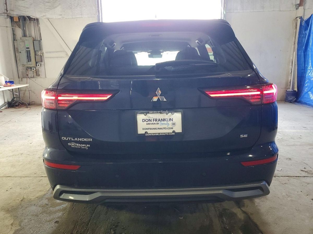 Mitsubishi Outlander 2025 — миниатюра 6