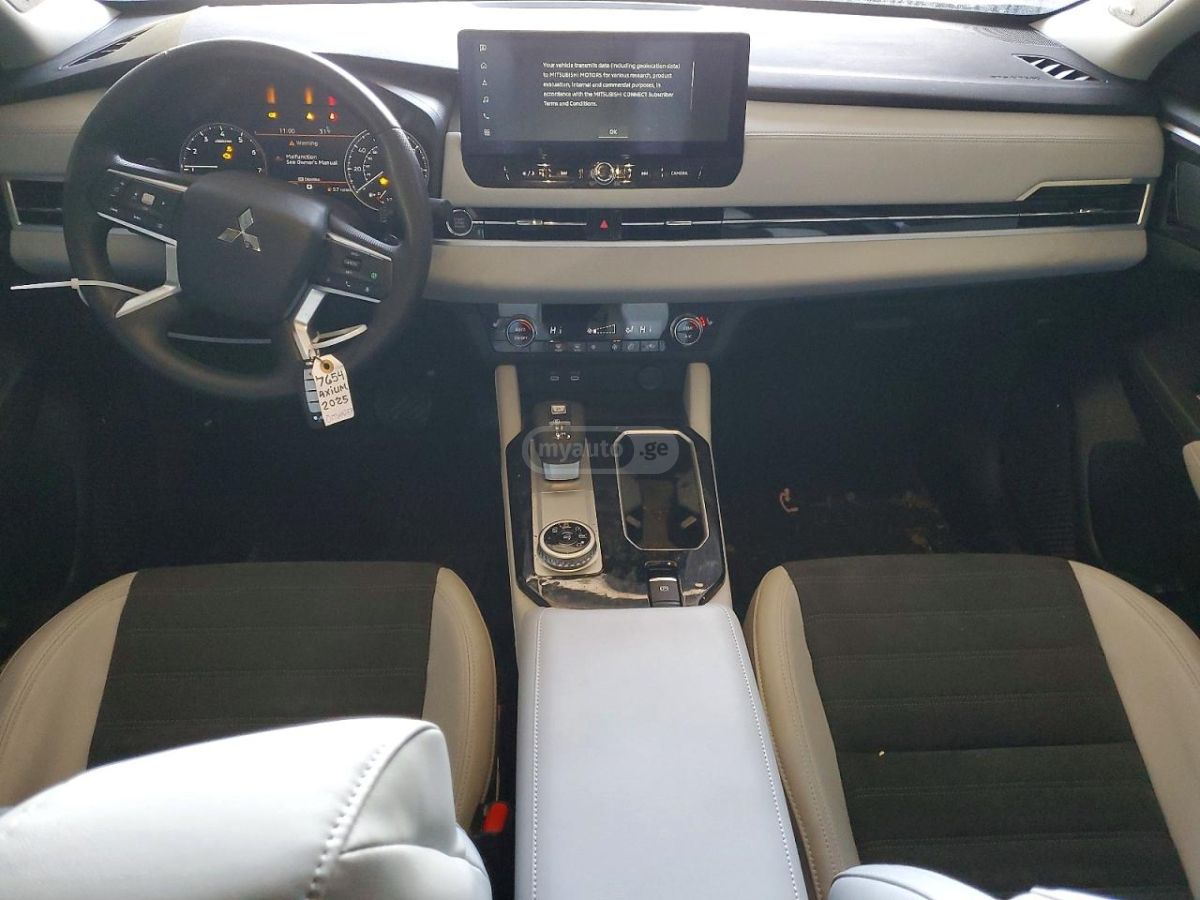 Mitsubishi Outlander 2025 — миниатюра 8