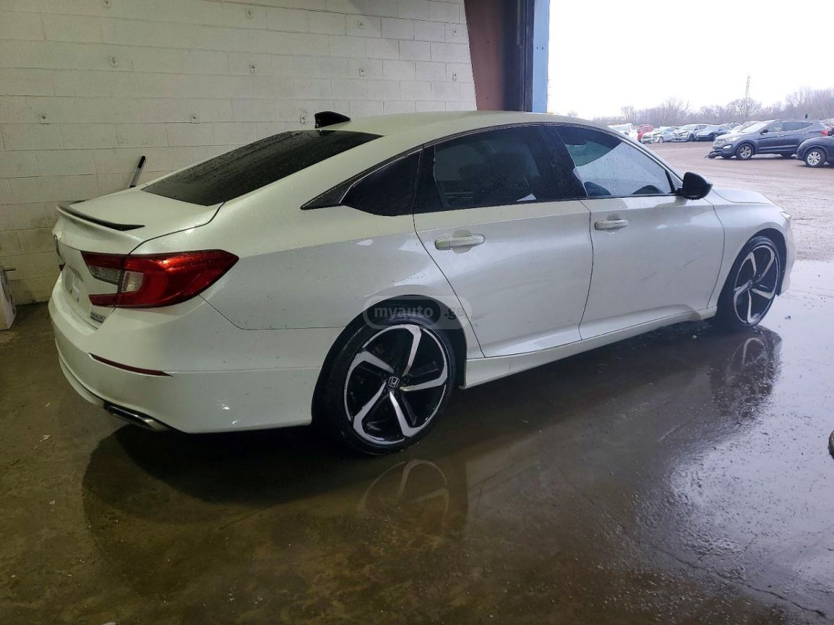 Honda Accord - фото 3