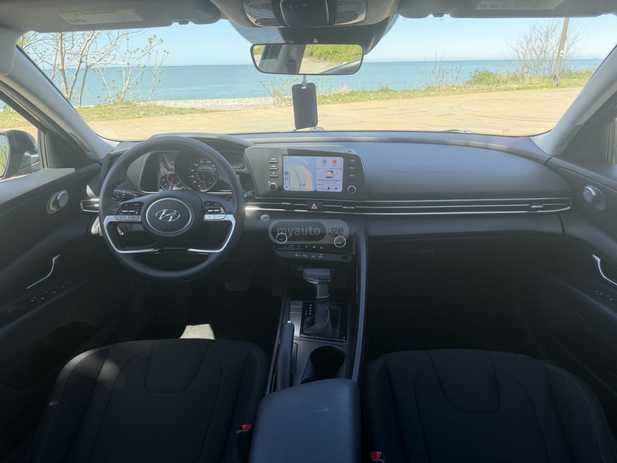 Hyundai Elantra - фото 7