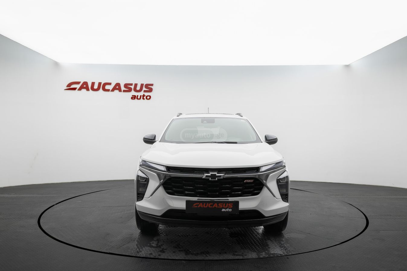 Chevrolet Trax - фото 2