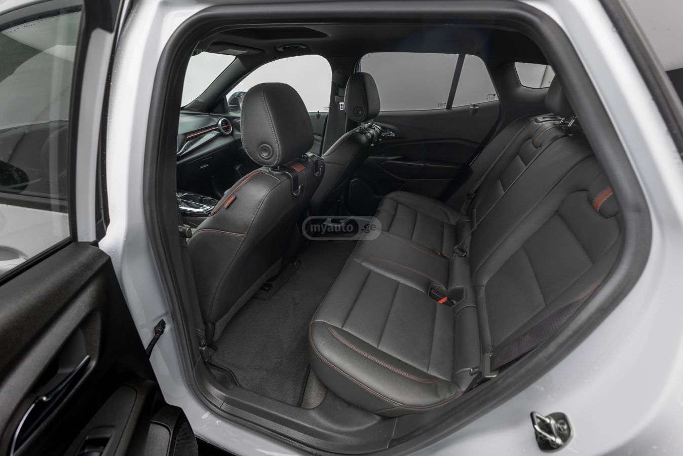 Chevrolet Trax - фото 8