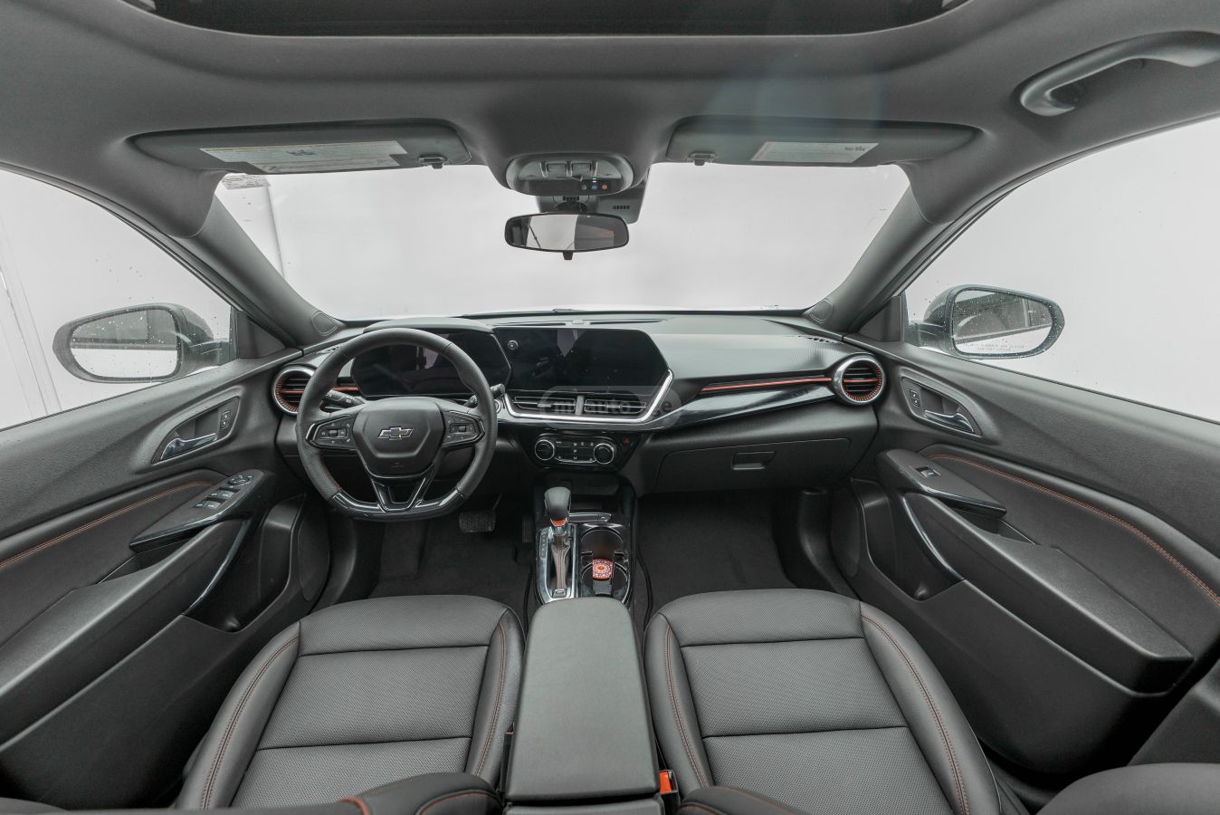 Chevrolet Trax - фото 9