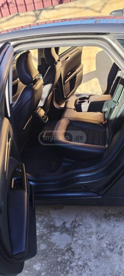 Ford Fusion - фото 13