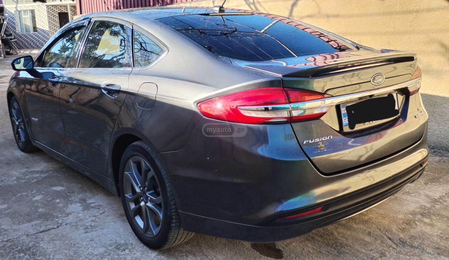 Ford Fusion - фото 6