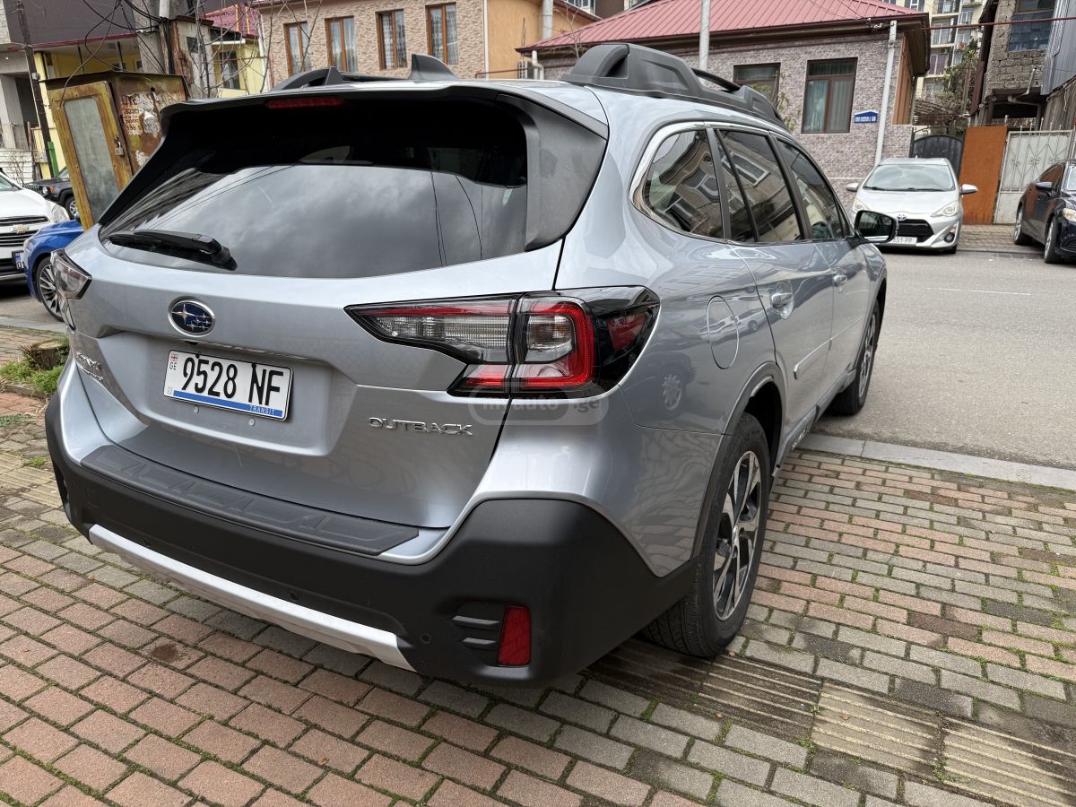 Subaru Outback - фото 3